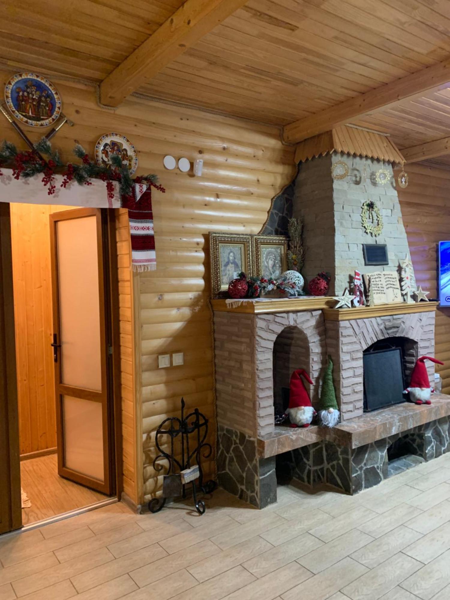 Villa Світанкове Сяйво à Yaremtche Extérieur photo